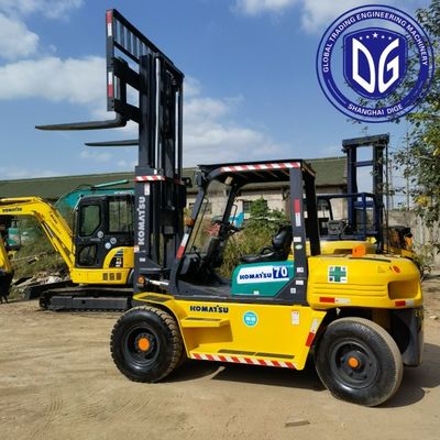 7 тонн Использованный вилочный погрузчик Komatsu
