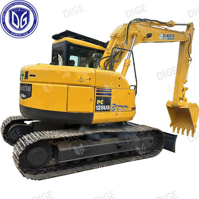 Вторая рука экскаватор Komatsu с 0,44 м3 емкостью ведра и 6380 мм максимального радиуса копания
