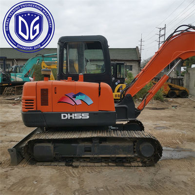 Удобная эксплуатация DH55 Использованный экскаватор Doosan 5.5t Профессиональное обслуживание