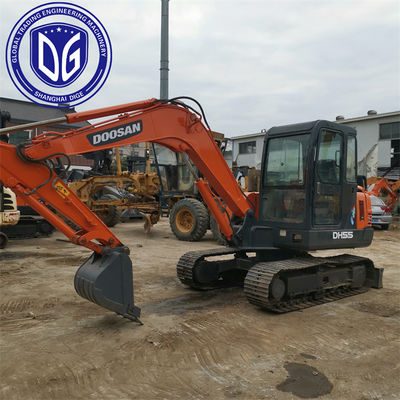 Удобная эксплуатация DH55 Использованный экскаватор Doosan 5.5t Профессиональное обслуживание