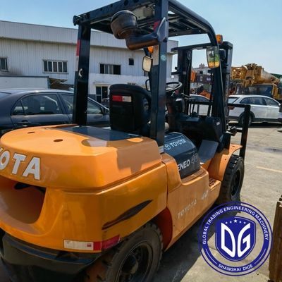 4t 8FDA40 Toyota Использованный вилочный погрузчик Мощный Использованный вилочный погрузчик Гидравлическая машина