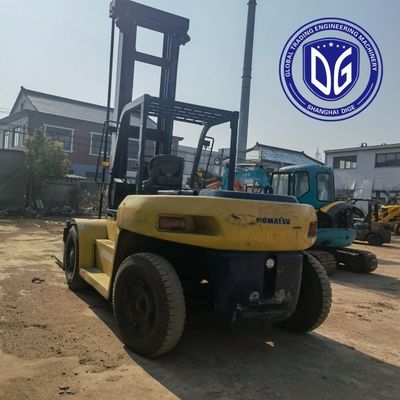 10 т FD100 Подержанный вилочный погрузчик Komatsu с сильной гидравлической машиной