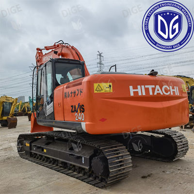 Средний экскаватор Hitachi - лучшее решение для средних строительных нужд