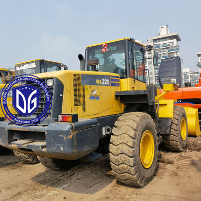 Передний загрузчик Использованный загрузчик Komatsu WA320-5 Оригинальный сберегающий труд ограниченный запас