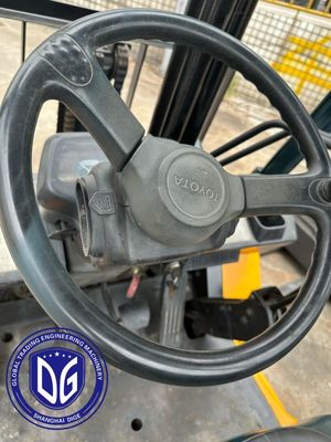 3t 8FDA30 Toyota Использованный вилочный погрузчик Мощный Использованный вилочный погрузчик Гидравлическая машина