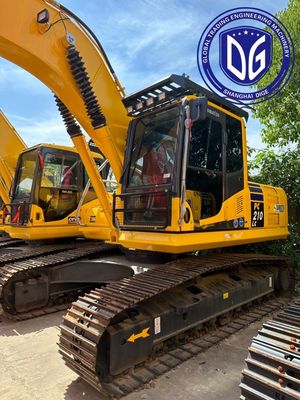 Komatsu PC210LC Используемая экскаваторная машина для полёта автоматизированная система управления топливом