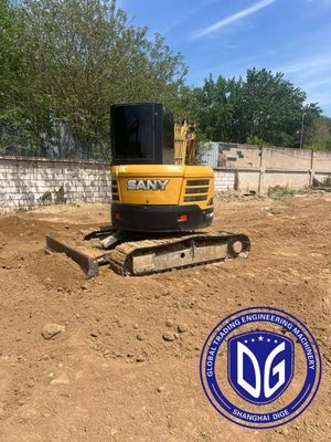 Многофункциональный экскаватор Sany SY55C для различных строительных применений