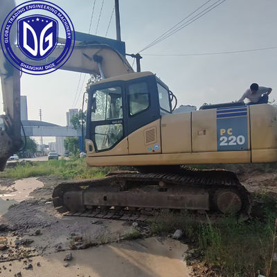 Оригинальный 22-тонный экскаватор Komatsu PC220-7, из Японии, готов к продаже.