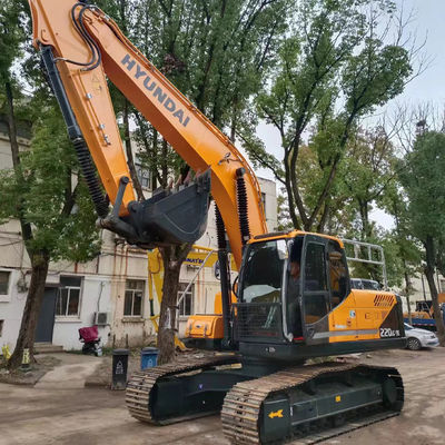 Hyundai 220 Подержанный гидравлический экскаватор с двигателем Cummins B7 Продается экскаватор Crawler
