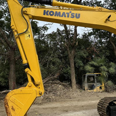 Увеличьте производительность строительства с помощью экскаватора Komatsu PC130