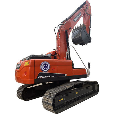 Двигательный экскаватор Doosan DX225 Отличная производительность и надежность для ваших строительных проектов