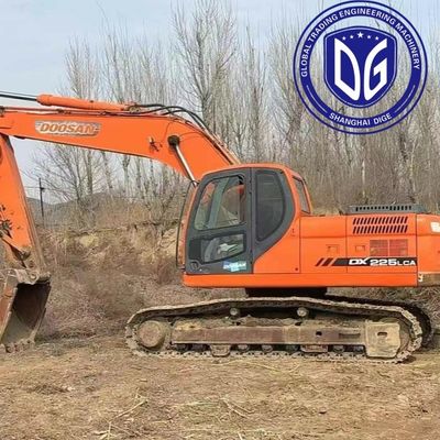 Гидравлический насос Doosan мощностью 22 тонны с красным весом для максимальной производительности