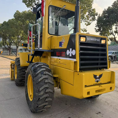 Нагрузчик на кладбище Komatsu WA100 Лучшее оборудование для ваших строительных проектов