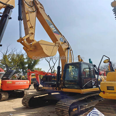 Использованный экскаватор Caterpillar 325D 25т на складе по лучшей цене. Надежный, долговечный, мощный экскаватор на продажу