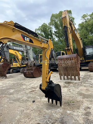 Подержанный экскаватор Caterpillar 303.5E 3.5t на складе с дешевой ценой